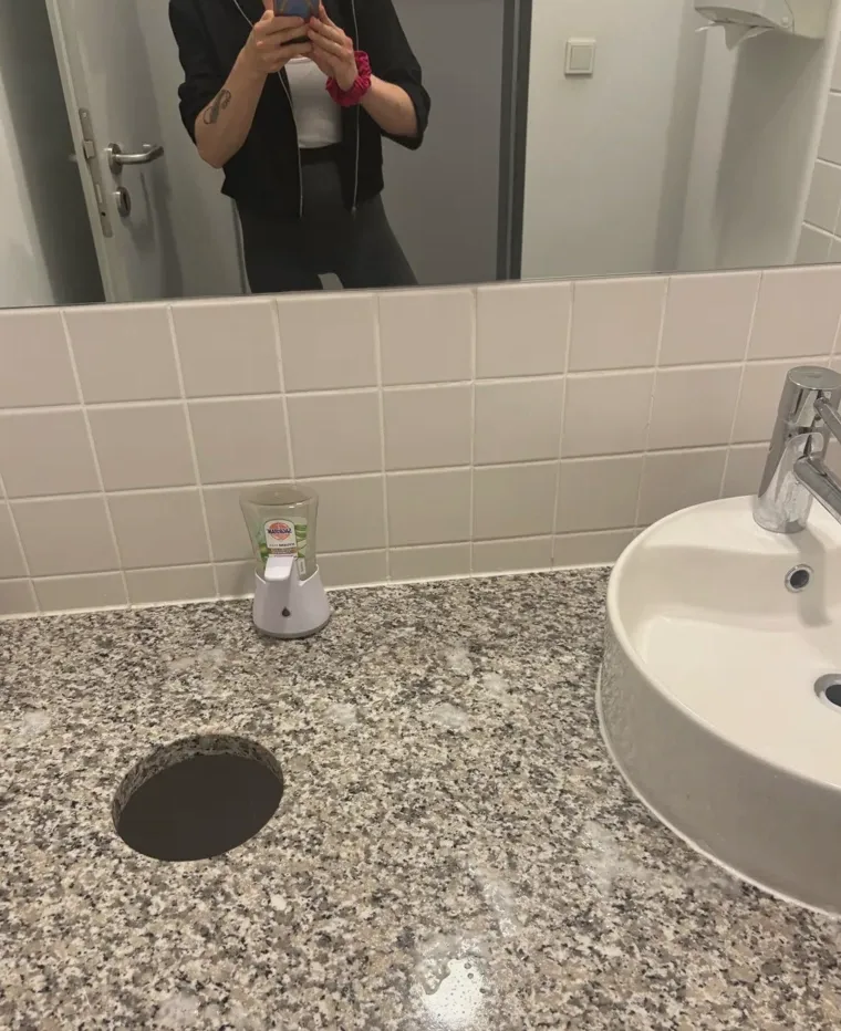 Daisy, 39