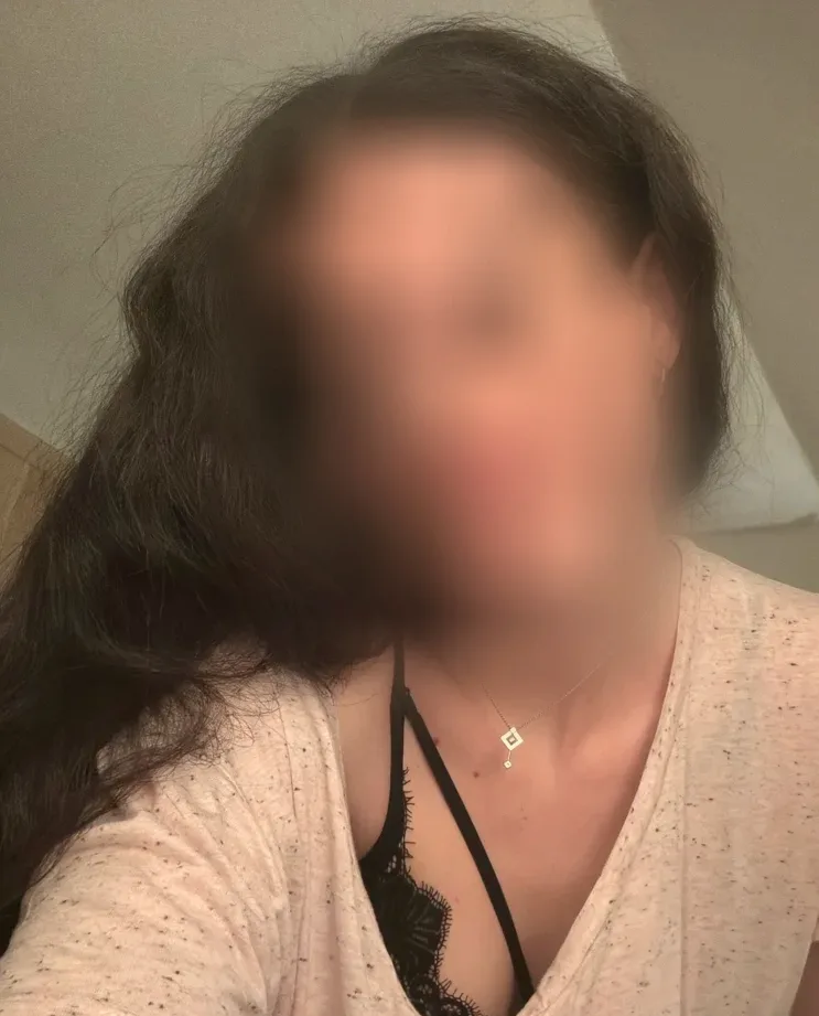 Skye, 18